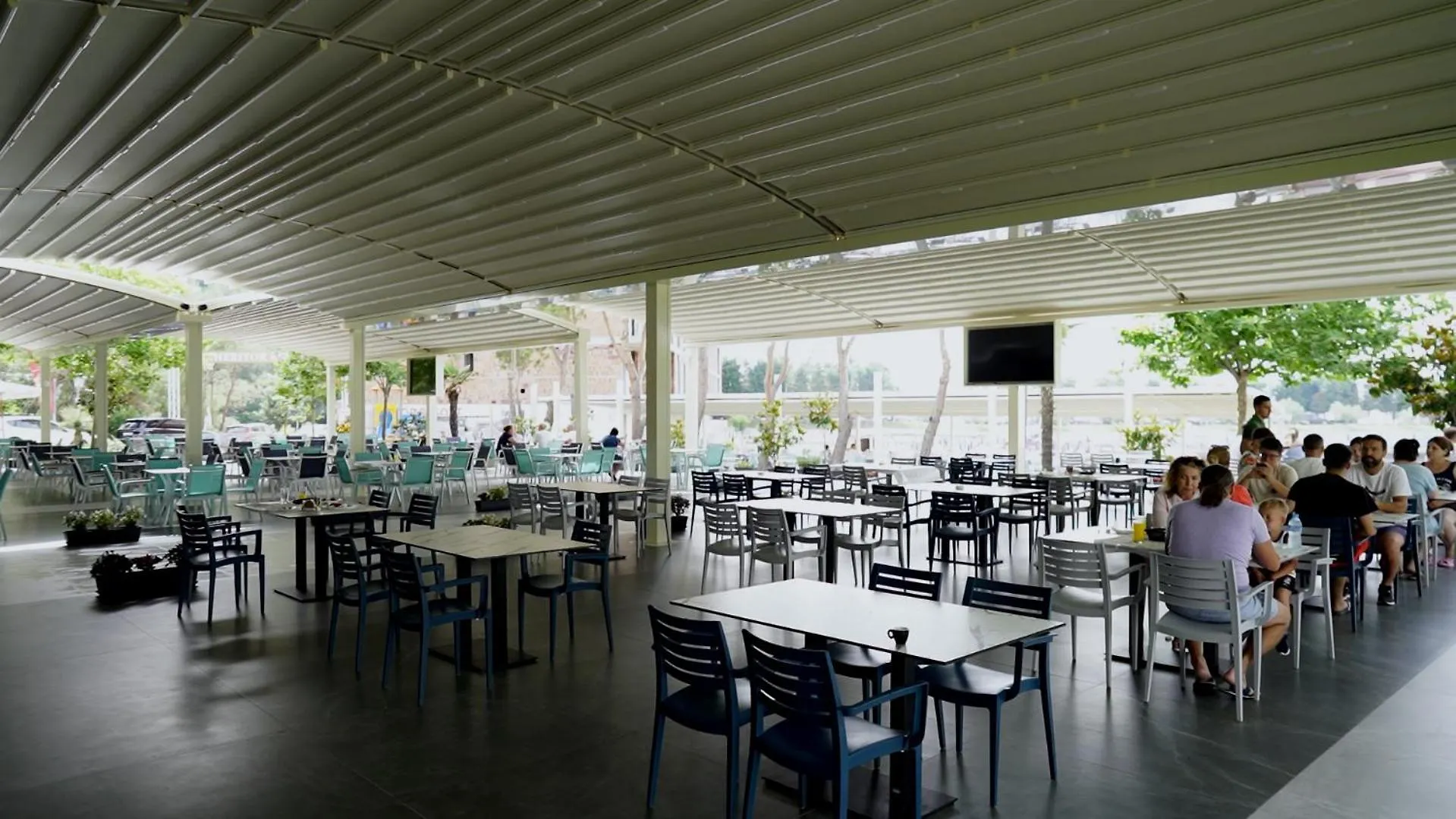 Inheritor Resort Lezhe